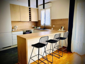 Luxury flat with parking space